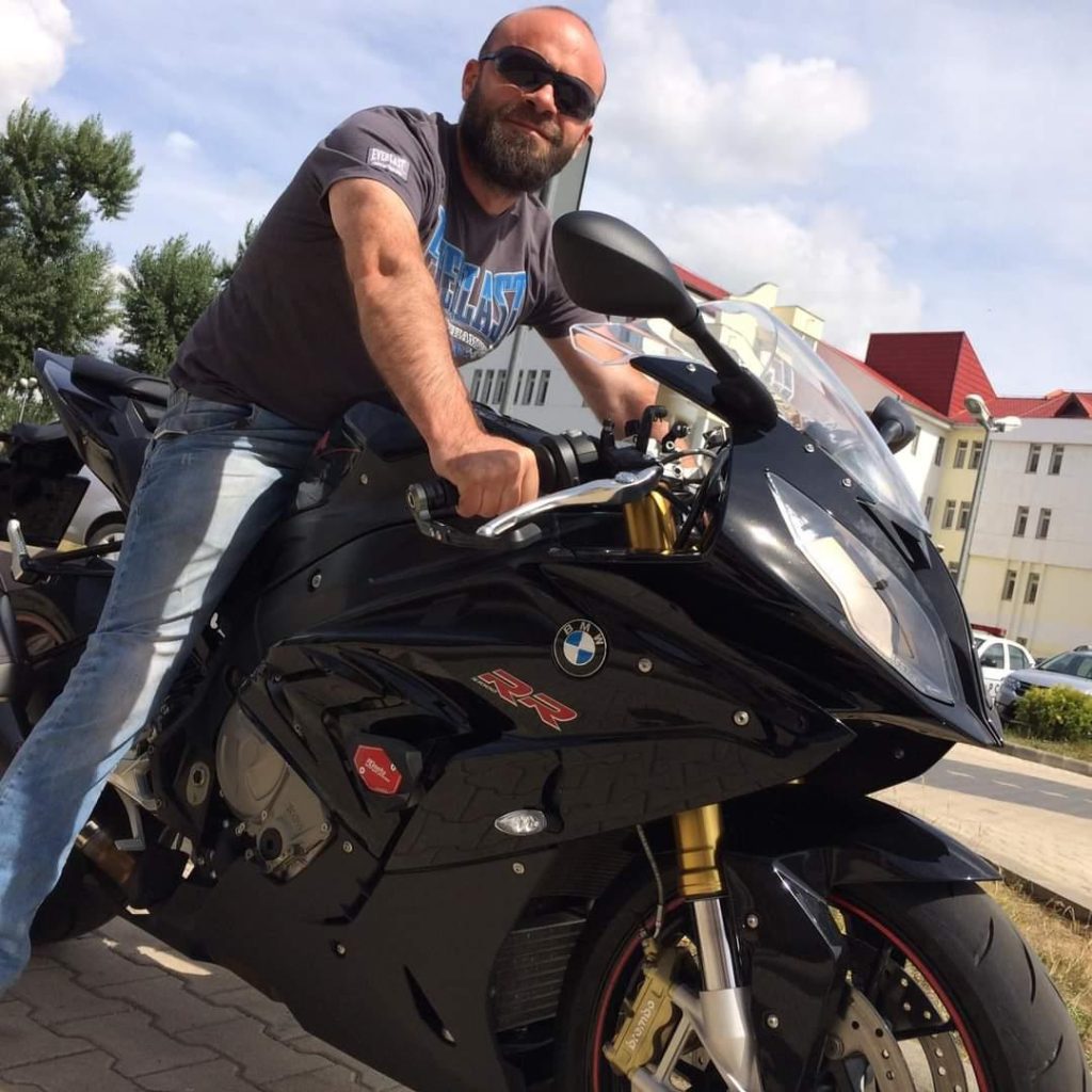 Magistrații și Polițiștii Orădeni „Strâmbi” Lupta Justiției Orădene Pentru Legalizarea Pedofiliei și Discrimarea Abuzurilor Împotriva Minorilor. Corupție cu Iz de Pedofilie. 2 Tuduce Alin Politist Pedofil Secta Gardner