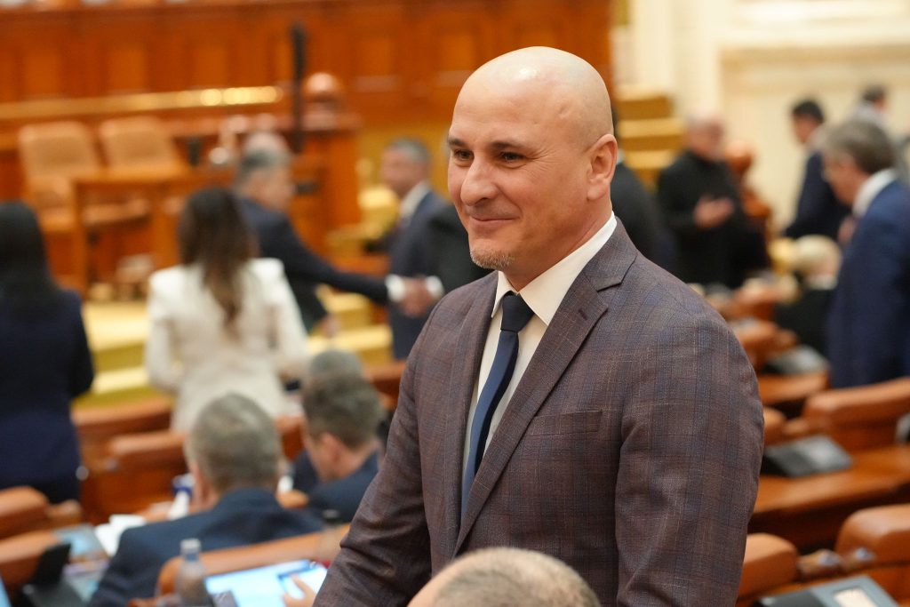 Deputatul Dumitru Tiplea solicit explicaii despre deficitul de cadre didactice n Bihor