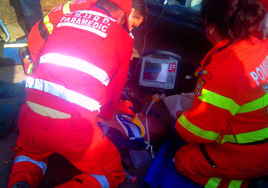 accident grav pe centura alesd doua persoane resuscitate
