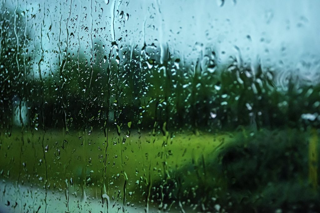 Dupa canicula si furtuni vremea se raceste in Bihor