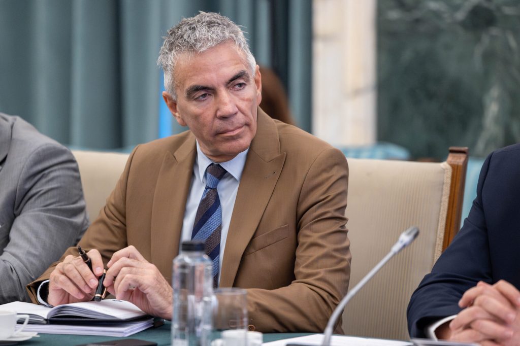 Guvernul infiinteaza reforma intreprinderilor publice transparenza si eficienta