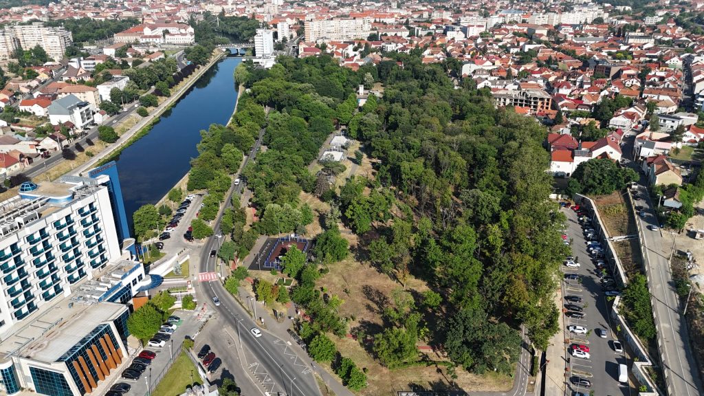 Parcul I C Bratianu se reabiliteaza cu 21 milioane lei