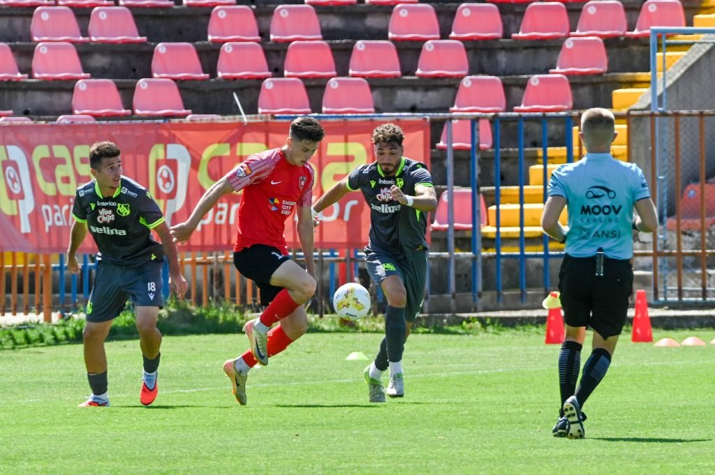 FC Bihor incepe Liga 2 cu o victorie 1 0