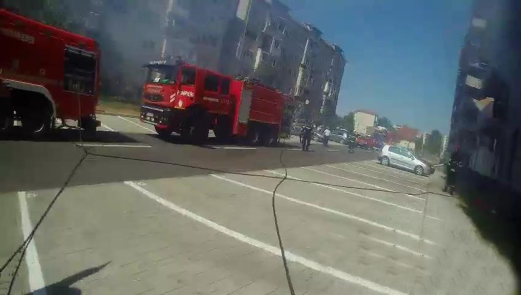 Incendiu intr un apartament din Oradea doua persoane intoxicate