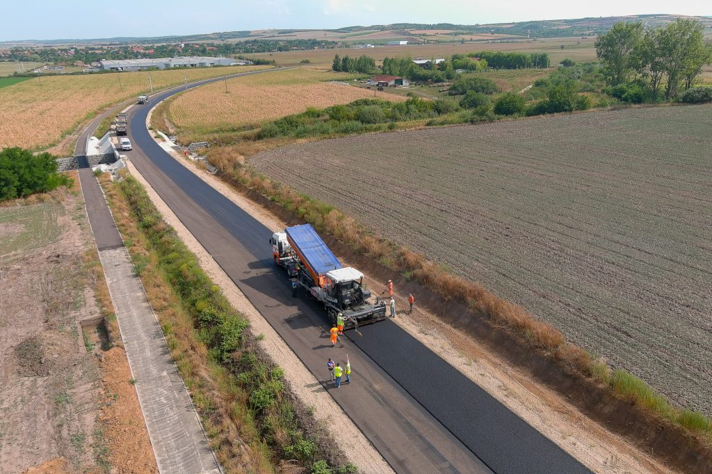 Centura Biharia aproape finalizata incepe turnarea stratului final