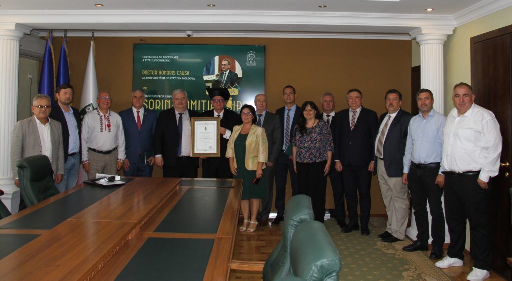 Profesorul oradean Sorin Sipos Doctor Honoris Causa la USM