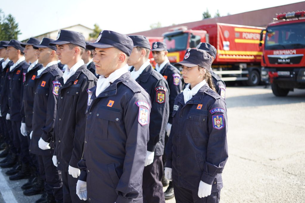 ISU Crisana angajeaza la Scoala de Subofiteri